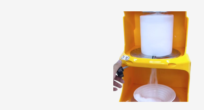 Shaved ice machine